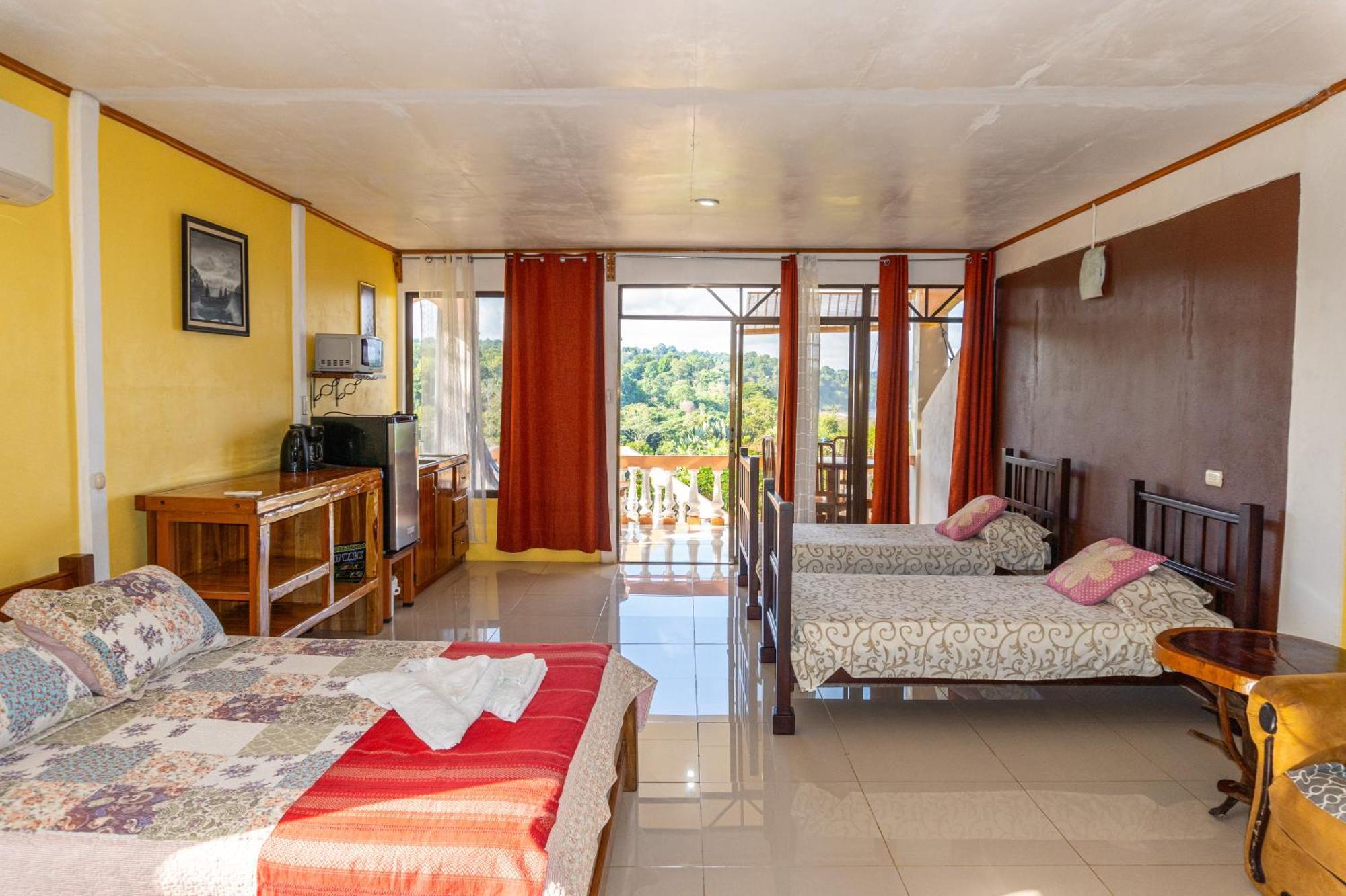 Villa Manolo Ocean And Forest View Hotel Драке Экстерьер фото