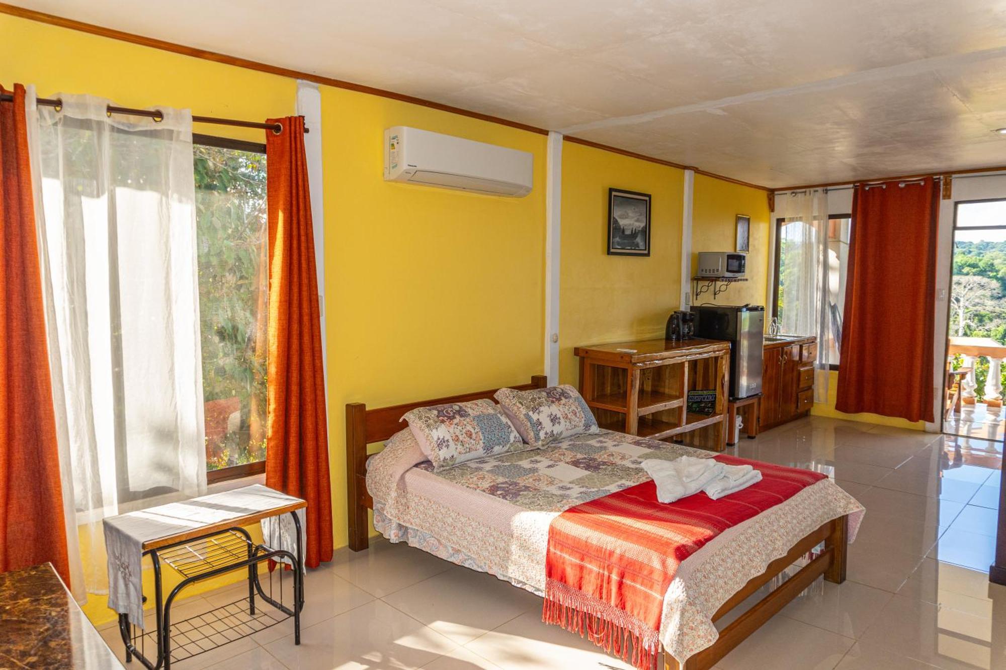 Villa Manolo Ocean And Forest View Hotel Драке Экстерьер фото